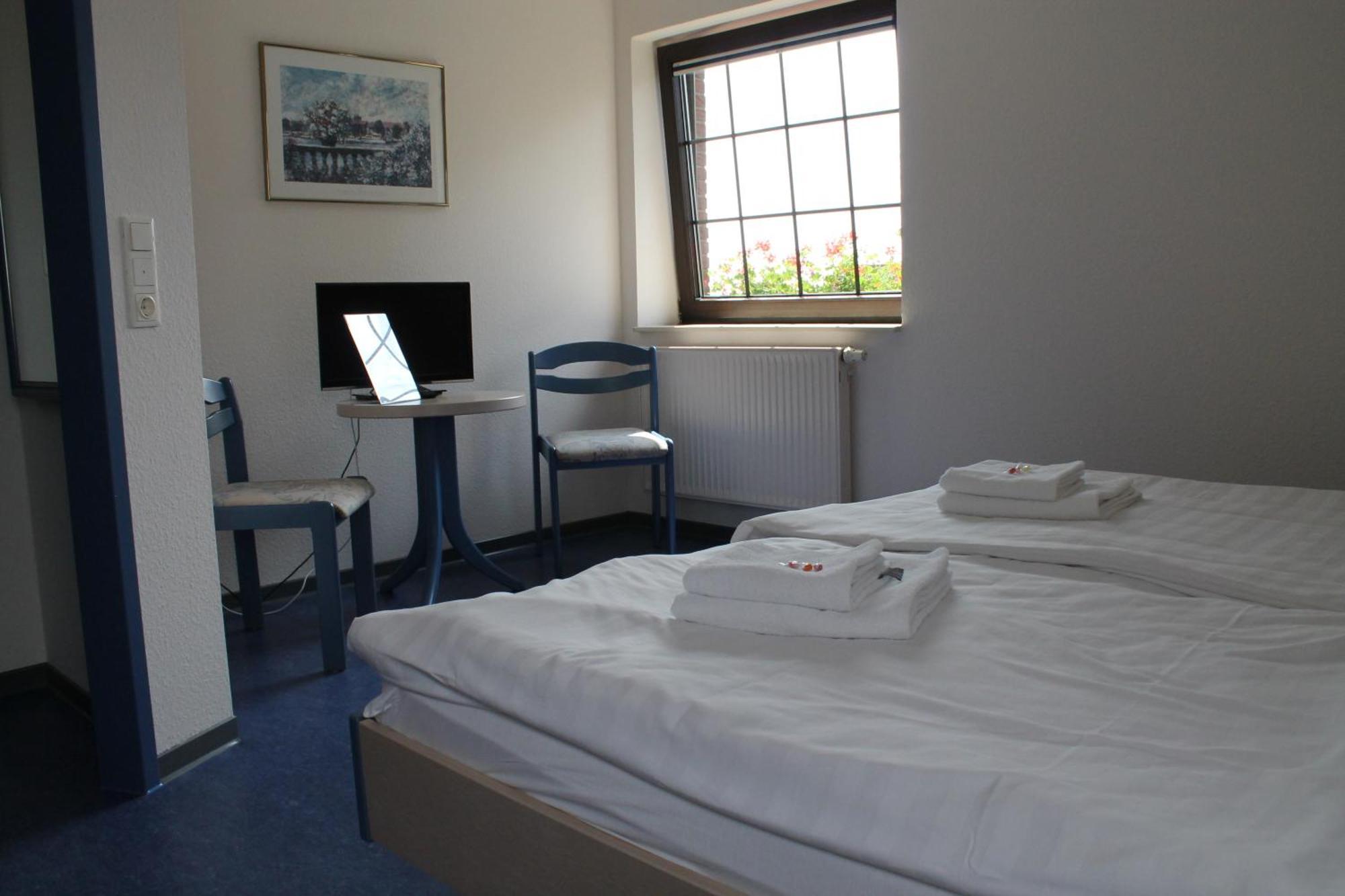 Smart Hostel By Landgasthof Velber 24H7D Seelze Kültér fotó