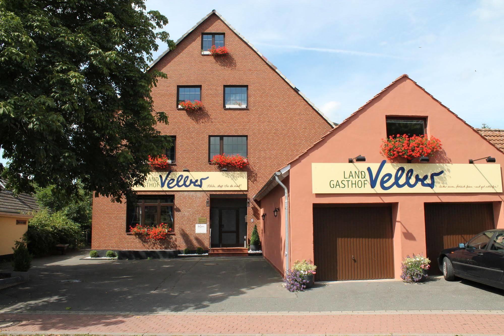 Smart Hostel By Landgasthof Velber 24H7D Seelze Kültér fotó