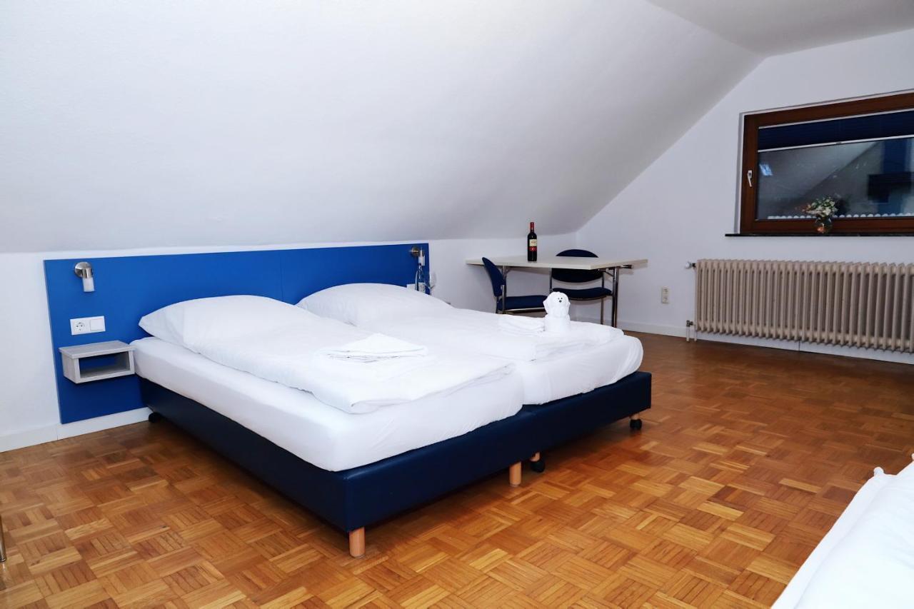 Smart Hostel By Landgasthof Velber 24H7D Seelze Kültér fotó